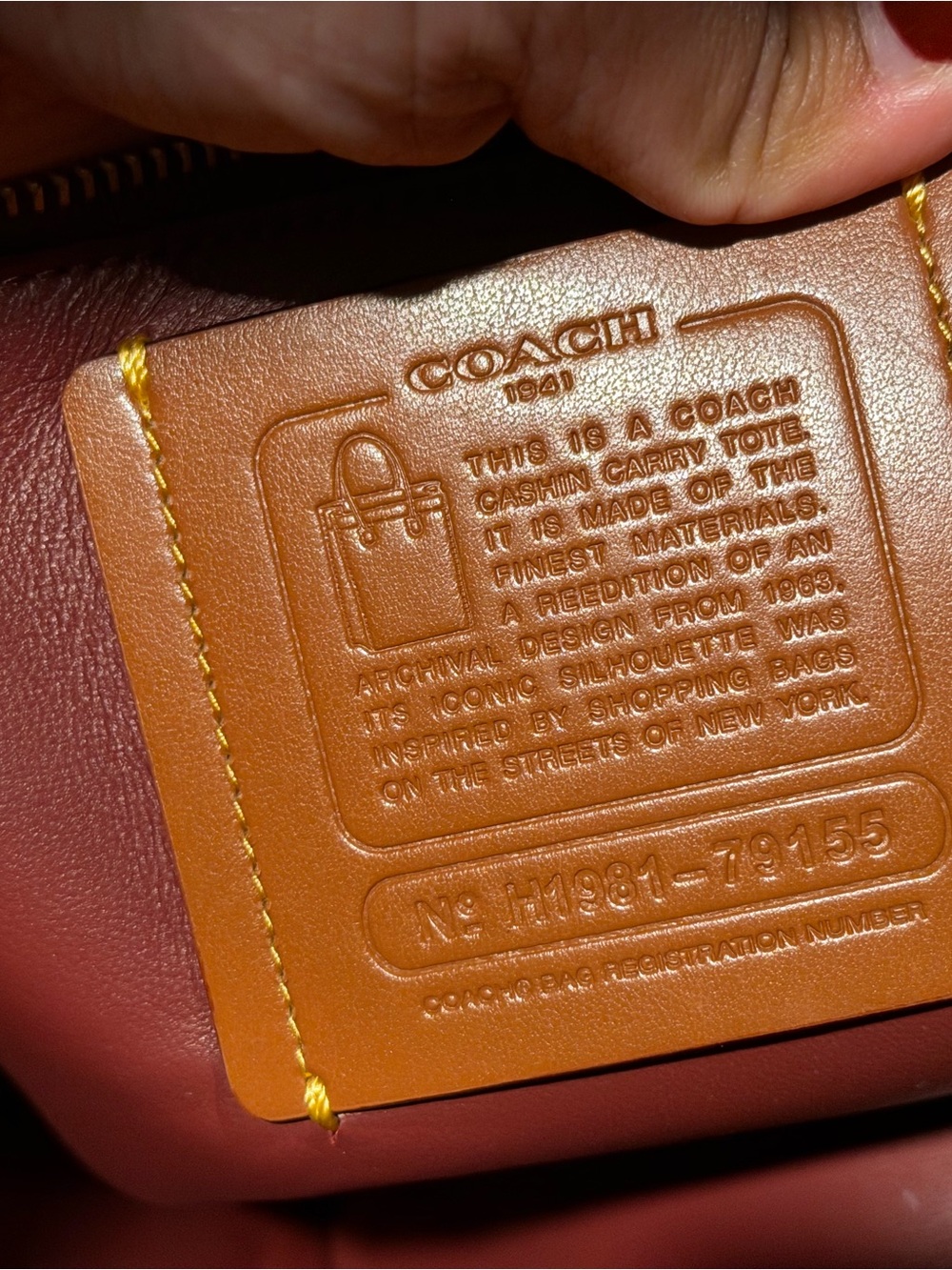 Coach Cashin Carry Tote XL - Picture 7 of 12
